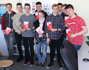 Medikamentenabhängigkeit, Spielsucht, Magersucht oder Alkoholsucht können heute ganze Familien zerstören.